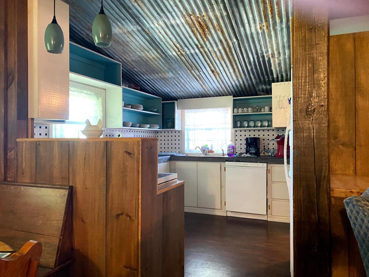 Bunkhouse Farm Stay Fort White Exteriör bild
